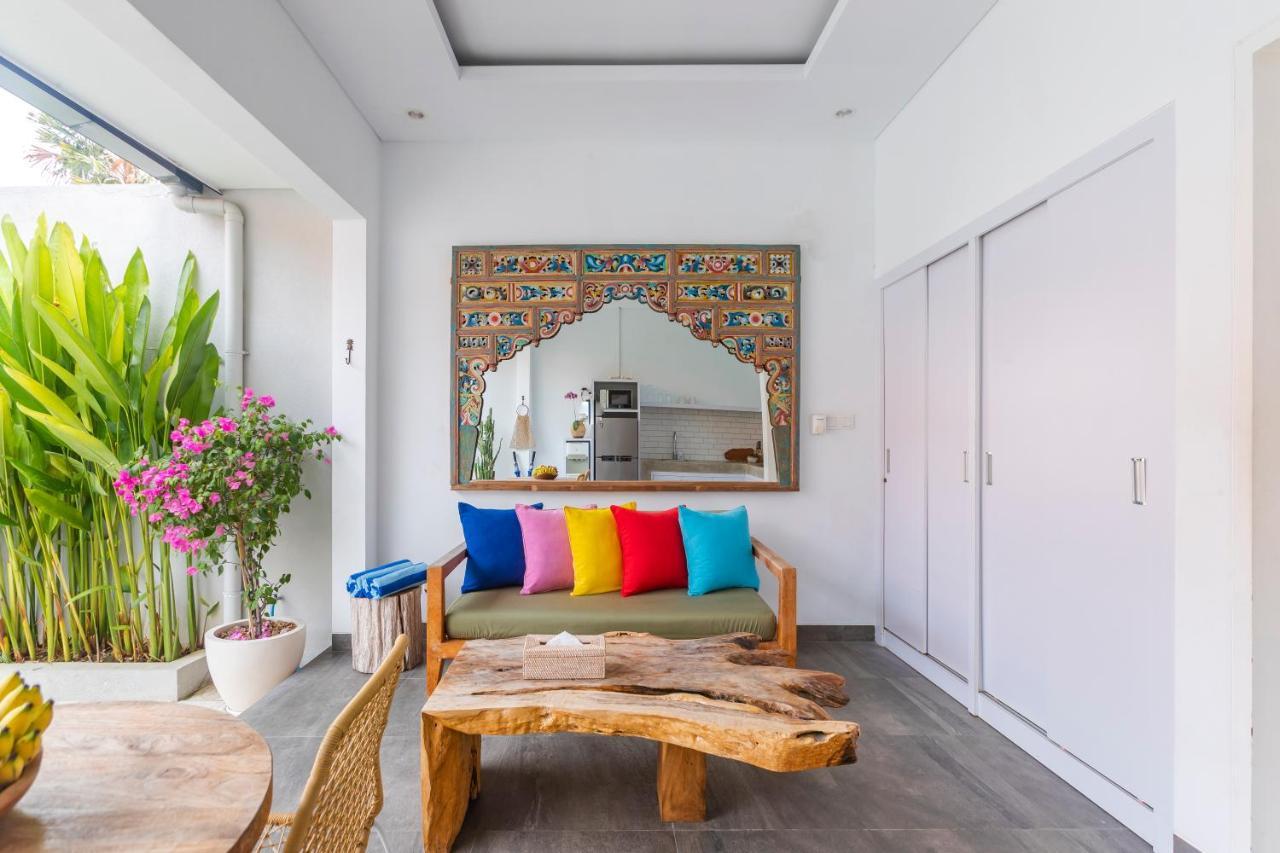 Casa Nisa Seminyak Βίλα Εξωτερικό φωτογραφία